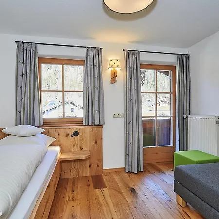 Vendégház Gaestehaus Angerer 3*